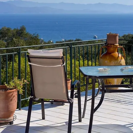Melissa Paxos Villa Mpogdanatika